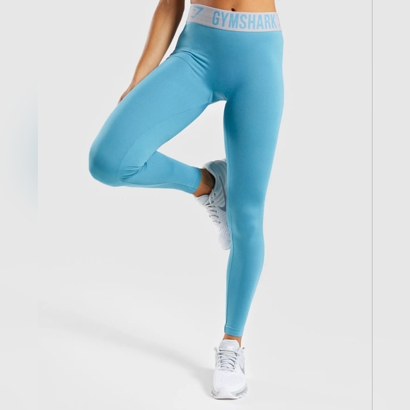 Gymshark Light Blue Activewear - Picture 2 of 5